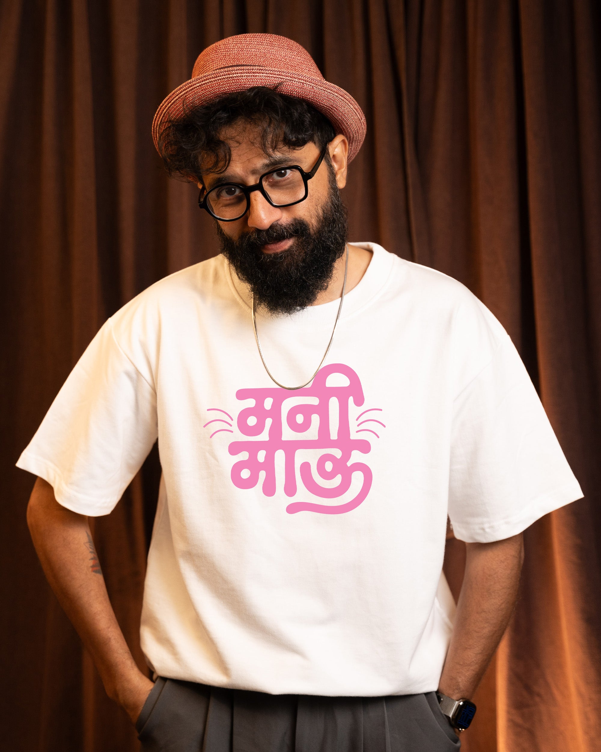 Mani Meow (MeowPink) Oversized T-shirt