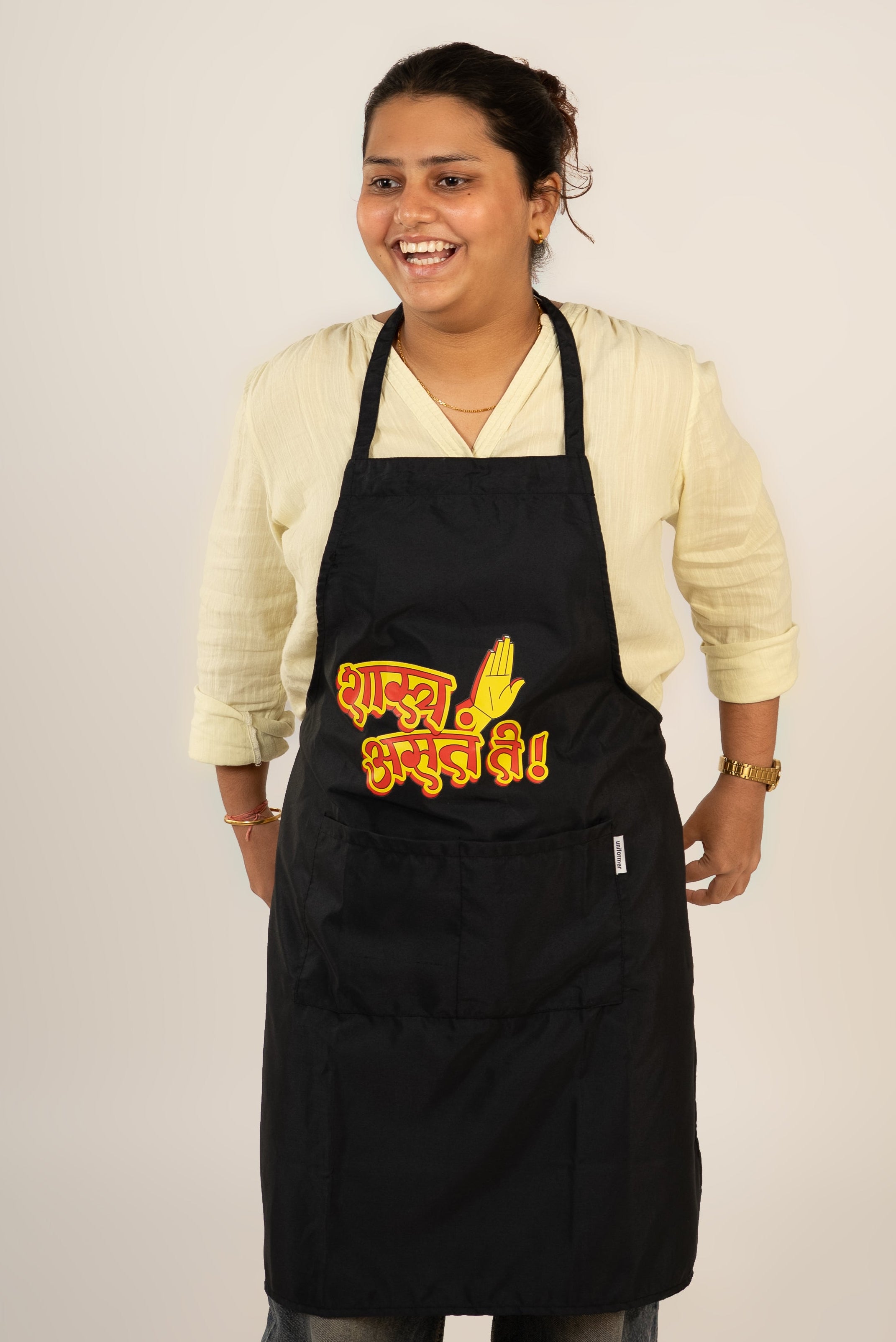 Shastra Asta Te Apron